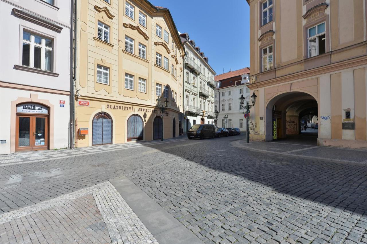 Celetna 27 * Prague
