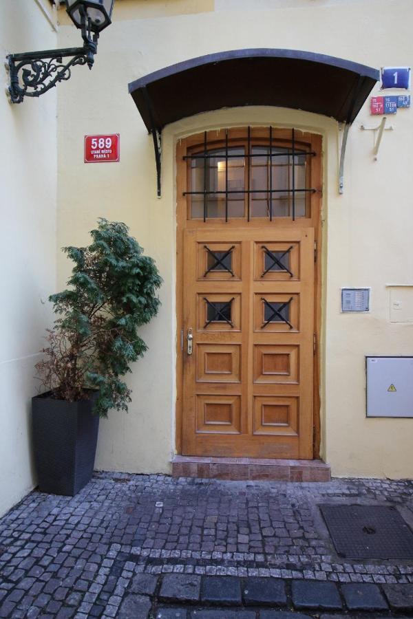 Apartmán Celetna 27 *